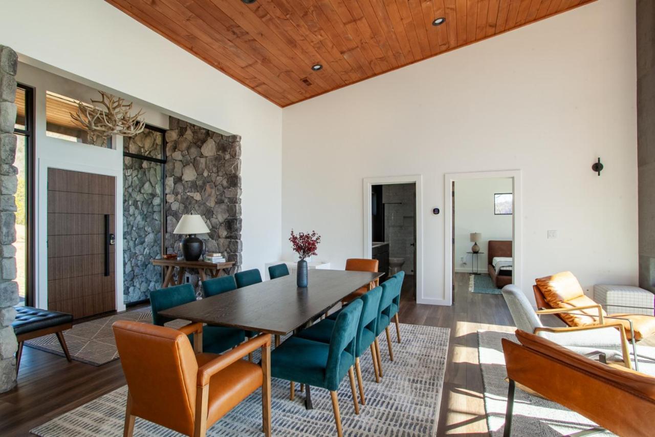 סביירוויל 3 Pines Lodges Luxury Mountain View Hot Tub מראה חיצוני תמונה